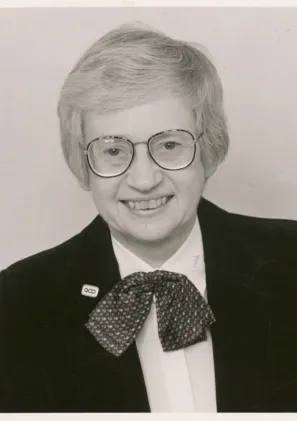 Kay Tobin Lahusen Headshot