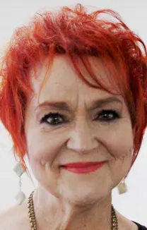 Lori Cannon Headshot