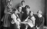 Eleanor and Franklin D. Roosevelt With All Five of Their Children