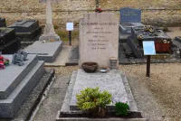 Katherine Mansfield Tombstone at Cimetiere d'Avon in Avon France