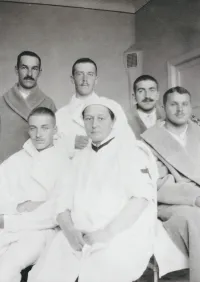 Dr. Vera Gedroits With Patients in 1915