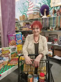 Lori Cannon at GroceryLand